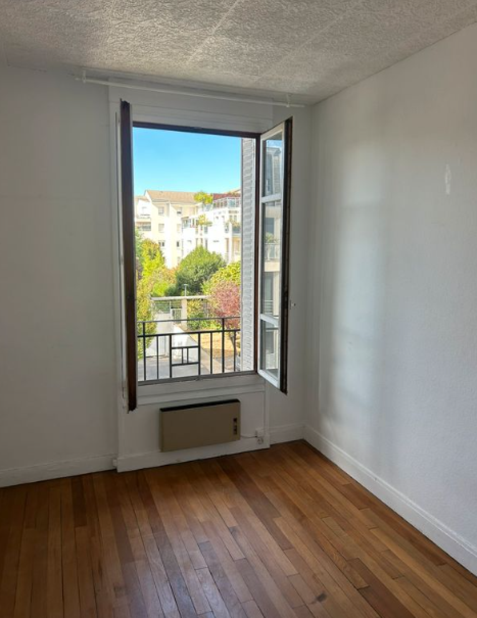 Image_, Appartement, Issy-les-Moulineaux, ref :V50007552