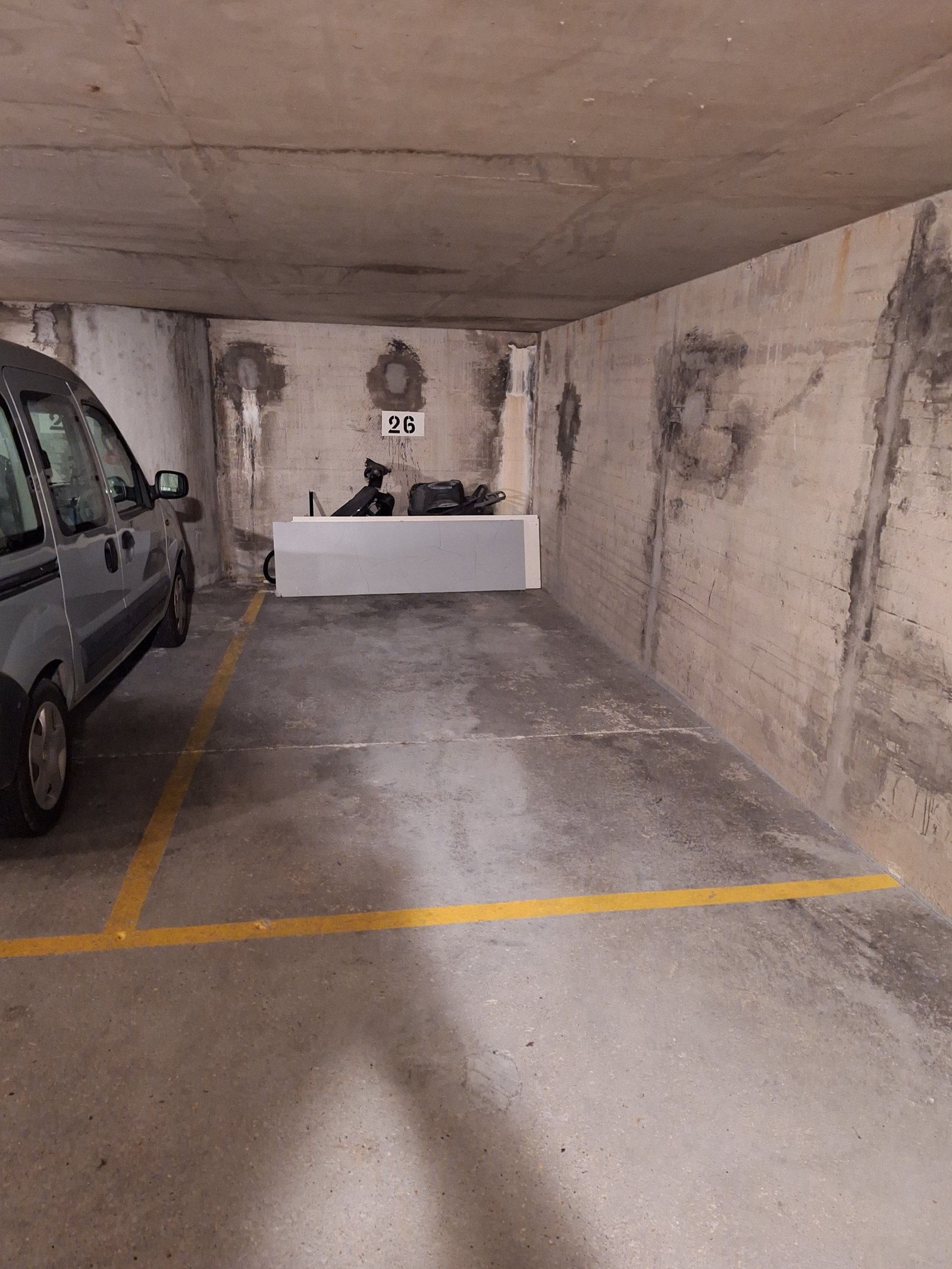 Image_, Parking, Paris, ref :V30007229