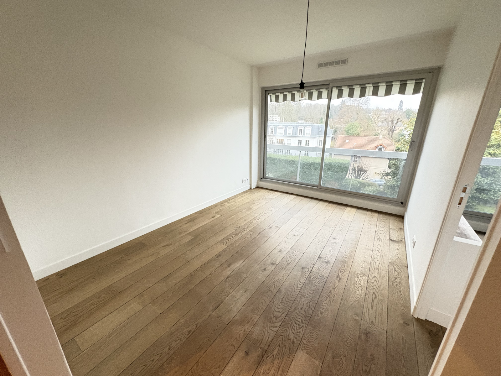Image_, Appartement, Ville-d'Avray, ref :V170007096