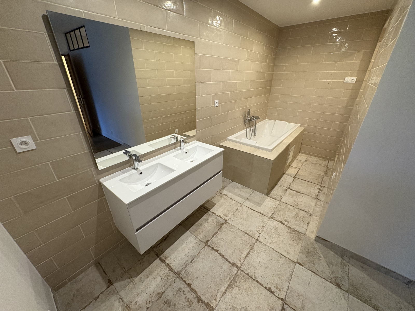 Image_, Appartement, Ville-d'Avray, ref :V170007096