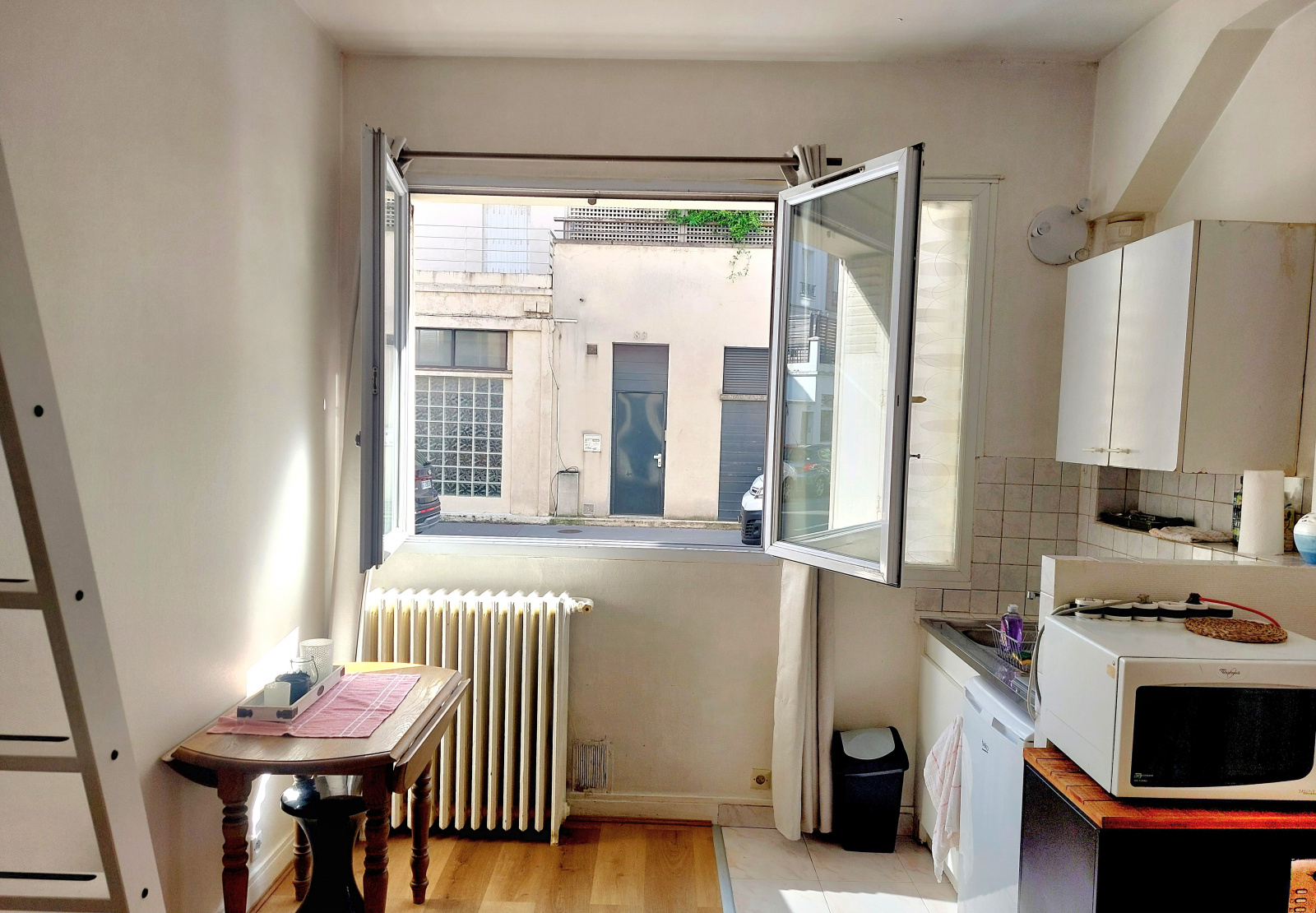 Image_, Studio, Boulogne-Billancourt, ref :V30005566